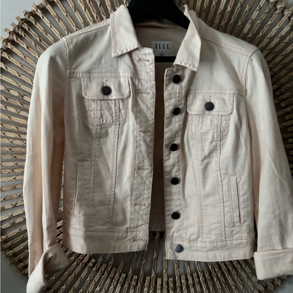 Elle Women's Pale pink stretch Jean Jacket small